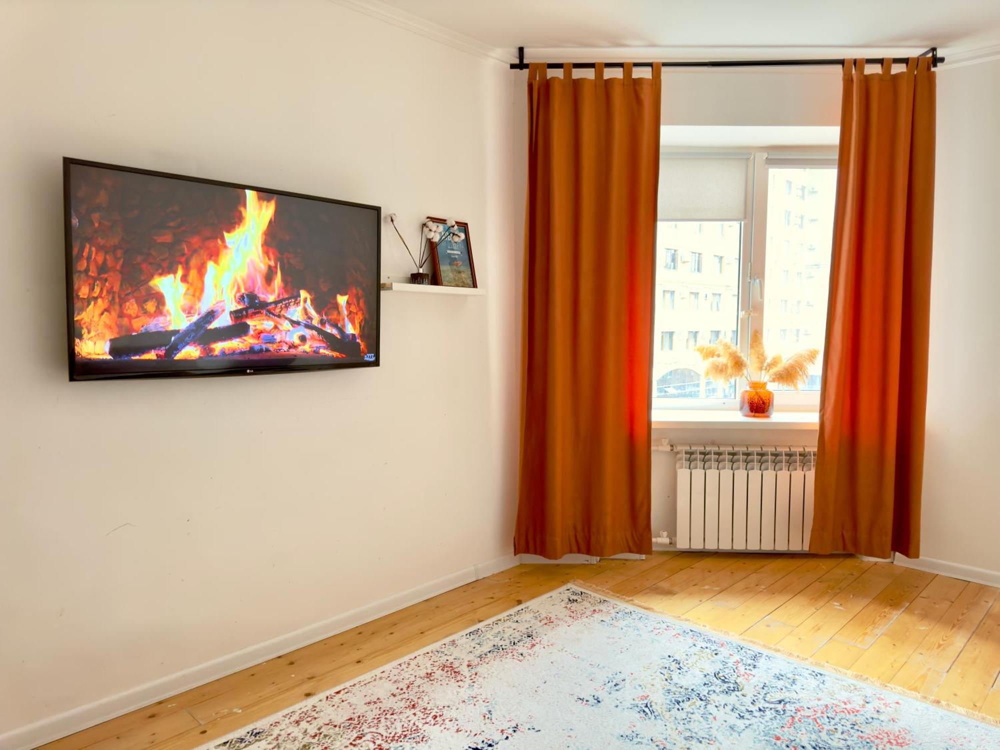 Двушка Около Академии Scandinavian Style Atyraū Exterior foto